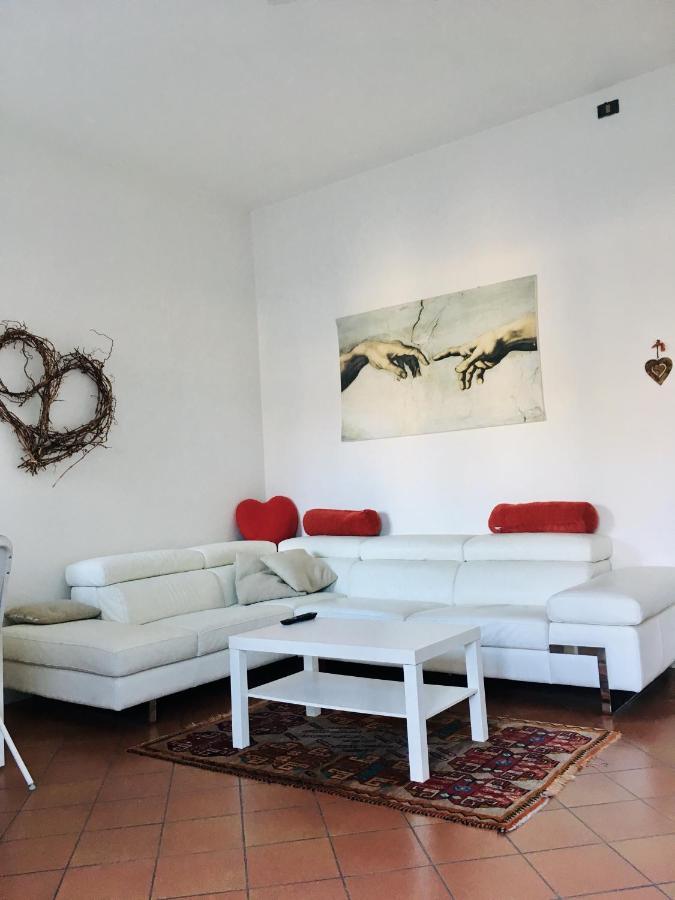 Appartamento Ellen Torbole Sul Garda Zewnętrze zdjęcie