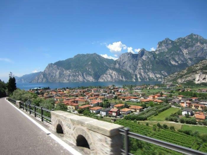 Appartamento Ellen Torbole Sul Garda Zewnętrze zdjęcie